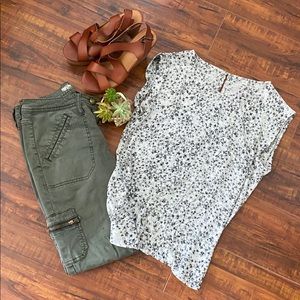 Black and white floral print blouse